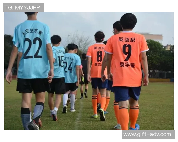 双星闪耀绿茵赛场巅峰对决热血激情点燃足球梦想