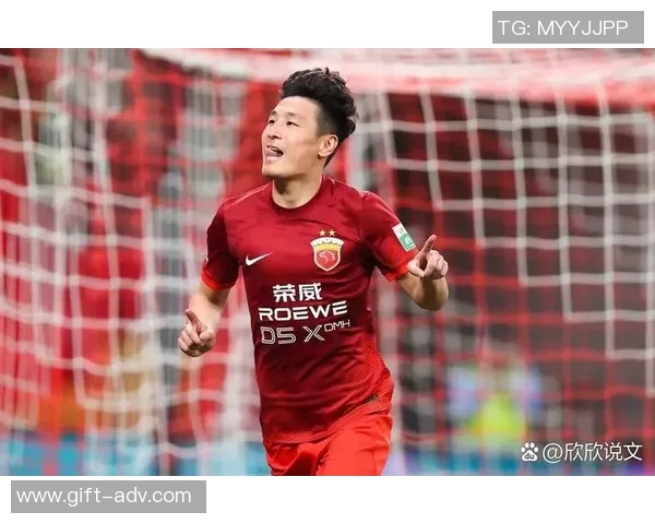 痞帅型足球球星的魅力与风采探秘，盘点那些独具个性的球场魅力男神